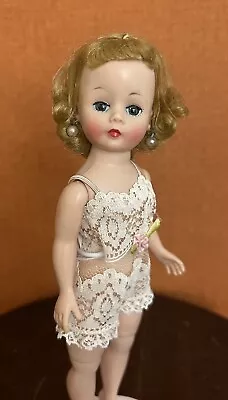 Pretty Vintage 1950s Madame Alexander Cissette Fashion Doll W/ Tagged Lingerie • $31