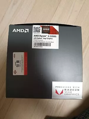 AMD Ryzen 3 2200g 3.5 GHz Socket AM4 With Fan • $92.18