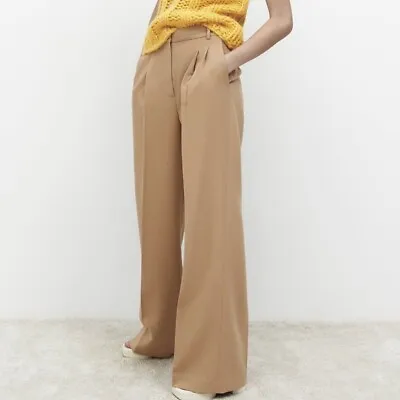 $28.99 • Buy ZARA Size Small Pleated High Waisted Trouser Pants Brown Tan Pockets