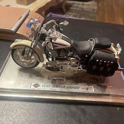 Maisto Collector Edition Harley Davidson Flsts Heritage Springer W/Stand EUC VTG • $20