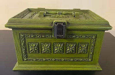 Vintage Max Klein Sewing Box W/Lift Out Tray Plastic Avocado Green Metal Clasp • $14
