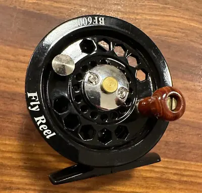 BF600B Black Fly Fishing Reel 4/5 Weight Line • $10.50