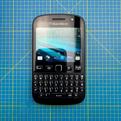 Blackberry 9720 Black EE 512MB 2.8  Qwerty Mobile Smartphone • £11.99