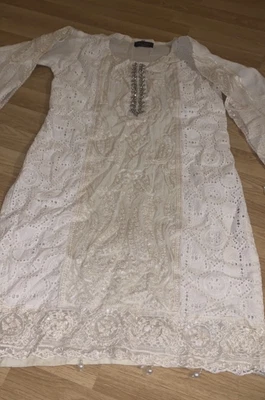 Girls Pakistani Trouser Suit • £5