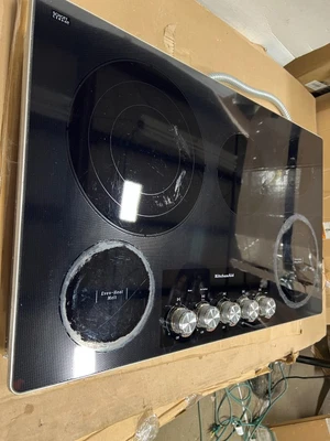 $599.99 • Buy KitchenAid KCES556HSS 36  Electric Cooktop W/5 Elements Knob Controls USED