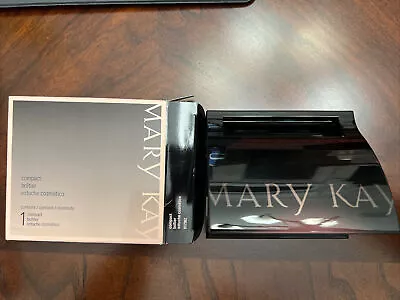 Mary Kay Compact NEW Unfilled • $4.99