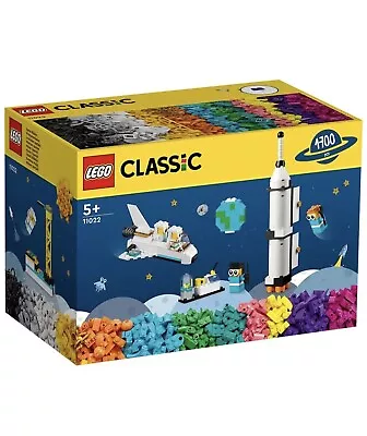 LEGO Classic Space Mission 1701 Pieces 11022 Kids Toys Building Toy • $136