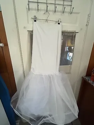 Under Skirt Or Gown White Petticoat Slip Trumpet Mermaid Crinoline (S/P Height) • $20