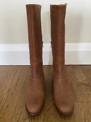 Ladies Leather Ugg Boots Size 5 • £25