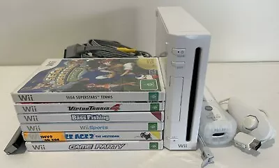 Nintendo Wii Console With Six Games - Next Day Shipping - Tested! • $69