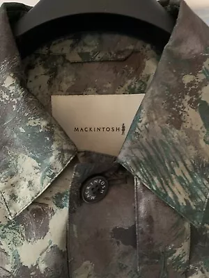 Mackintosh GM-002B Camouflage-Print Rain Coat Size UK 44. - RRP £680 • £169