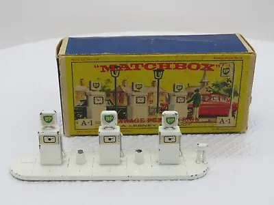 Vintage 1963 Lesney Matchbox Accessory Pack A-1 BP Garage Pumps W/Original Box • $74.98