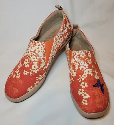 Women's UIN Sakura Cherry Blossom Butterfly Canvas Slip On Shoes Size 10.5 • $40
