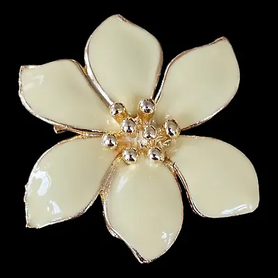 Vintage Brooch - Genuine Vintage Painted Enamel Flower Pin - Yellow • $15.95