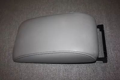 2007-2009 Infiniti G35 G35x Coupe 2 Door Center Console Lid Armrest Gray OEM • $59.99