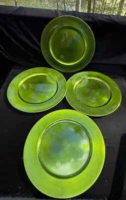 Set Of 4 Vintage PIer 1 Lime Green Plastic Chargers 13  Black Backs • $30