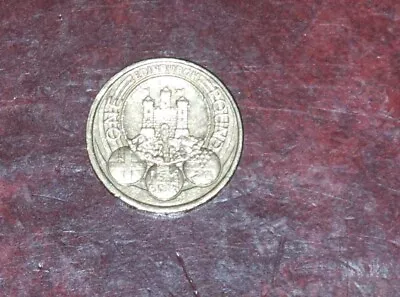 2) GB 2011 £1 Cities Edinburgh One Pound. Good Circulated. • £10