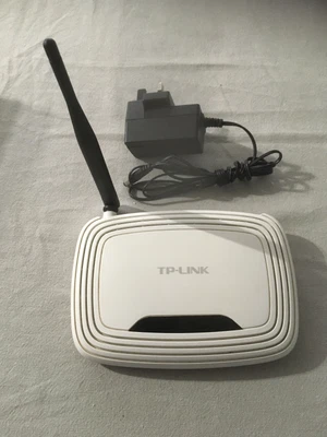 £10 • Buy TP LINK TL-WR740N Wireless Router