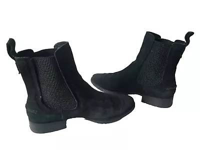 UGG Hillhurst II Chelsea Black Leather Waterproof Pull On Boots Women's Size 7 • £38.60