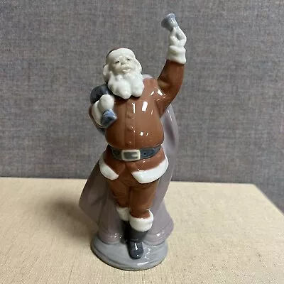 Vintage Lladro 6500 Porcelain Jolly Santa Figurine 1997 • $250