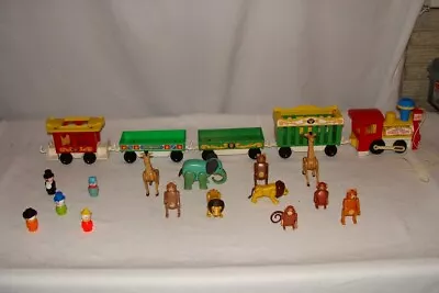 Vintage Fisher Price Little People Circus Train #991 + 10 Animals + 5 People • $59.99