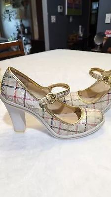  Vintage Coach Heels Mary Jane Almond Colored 8 B • $14.99