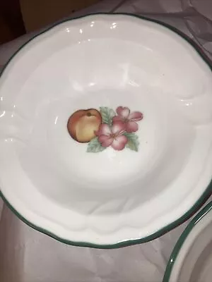 Noritake Cereal Soup Bowl Epoch Market Day Fruit Pattern Peach Flower Set Of 4 • $15