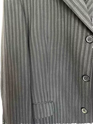 Robert Heyman Giovanni Men’s Suit Mohair/wool Grey And White Pinstripe. 42” • $250