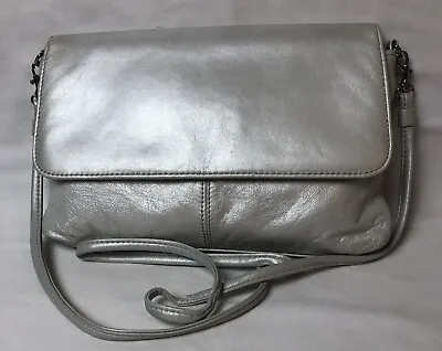 Vintage Marlo Women’s Crossbody Bag Purse Silver Genuine Leather Small • $16.99