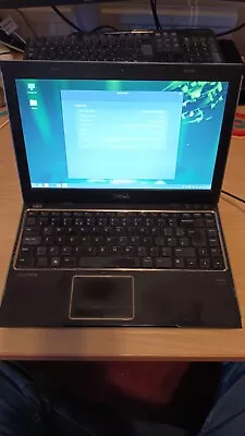 Dell Vostro V131 13.3  Laptop 8GB 500B HDD Linux Mint BATTERY FAULT CASE DAMAGE • £29.95