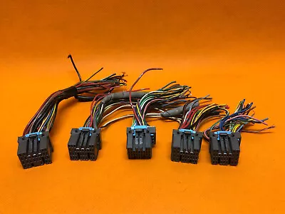 Wiring Harness Plug Connector 03 Mitsubishi Montero Ecm Ecu Pcm Control Mn132637 • $39.99