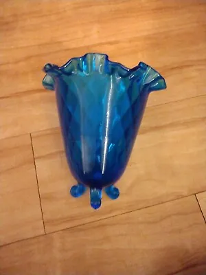 Fenton Blue Glass Quilted Ribbed Vase With 3 Feet • $9.95