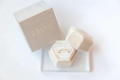 Zales 1.00ct Princess Cut Diamond Engagement Ring • $950