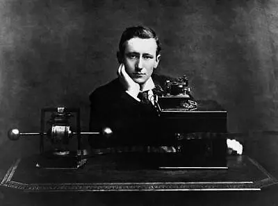 Gugliemo Marconi With The His Electrical Wireless Apparatus 1896 OLD PHOTO • $5.51