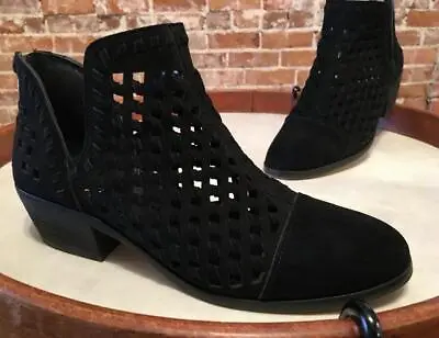 Vince Camuto Black Cutout Suede Phortiena Ankle Booties Boot New • $39.95