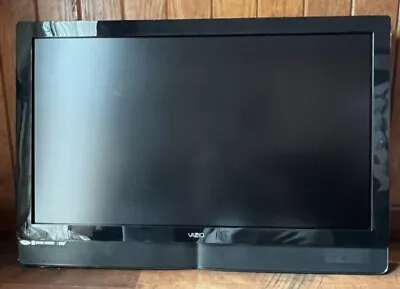 VIZIO 32 Inch TV HDMI HDTV 2008 Model Barely Used • $50