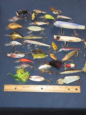 Vintage Fishing Lure Lot Crankbaits Walleye Bass Pikie Lures • $7.99