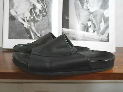 Sandal Slippers 70er House Shoes 42 Leather Black 70s True Vintage 70s Slippers • $173.48