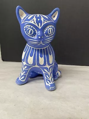 PABLO ZABAL CHILE BLUE CAT CERAMIC FIGURINE AS IS CONDITION FLAW (see Pictures) • $18.50