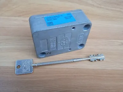 #6 Safe Lock Sargent & Greenleaf Model 6860 And 1 Keys  • $35