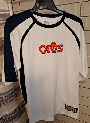 Vintage Cleveland Cavaliers   Hardwood Classics T-Shirt Adult Medium  • $24.99
