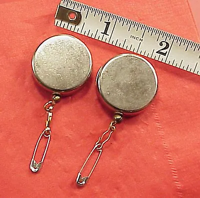 2 Pieces Magician Retractable Trick Vanishing Prop Coin 16 Inch Pull Button Fast • £6.25