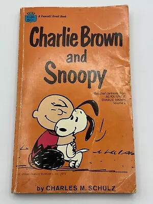 Vintage Charlie Brown And Snoopy Paperback Comic Book By Charles M Schulz 1970 • $5