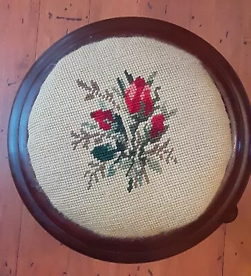 Vintage Small Needlepoint Stool In Great Condition • $21.50