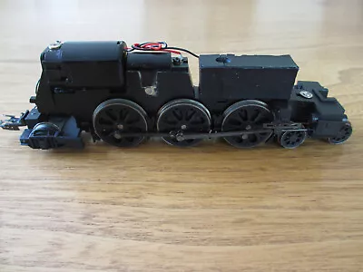 Hornby Unrebuilt West Country / Battle Of Britain Powered Chassis & Box  FAULTY. • £55