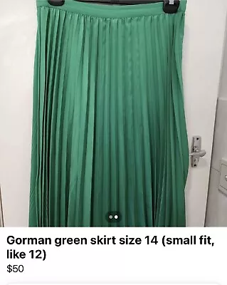 Gorman 14 Green Skirt • $55