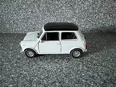 WELLY 1:43 Scale - Mini Cooper 1300 - No. 43609 • $20