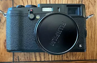 FujiFilm X100s Camera + Fuji Case + Spare Battery • $410