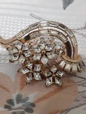 Jewelry Vintage 1950s Trifari  Brooch  • $45