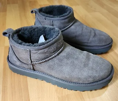 Pre-owned UGG Women's Ultra Mini Boot Gray Size 9/10  • $24.99